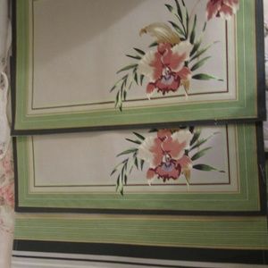 Set of beautiful High End reversible placemats
